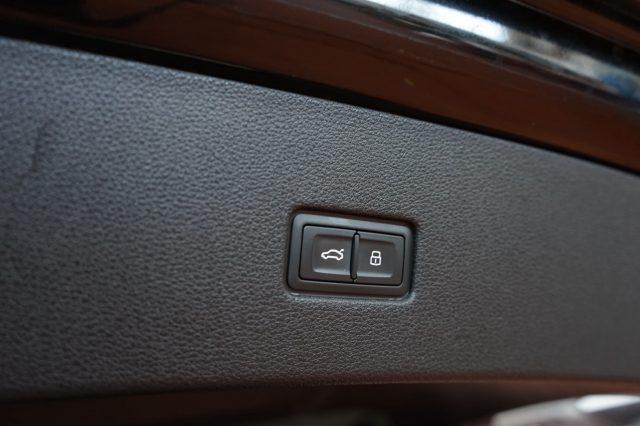 AUDI RS Q8 TFSI V8 quattro tiptronic