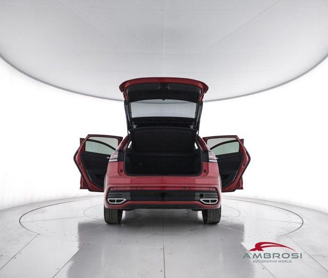 VOLKSWAGEN Taigo 1.0 TSI 110 CV R-Line