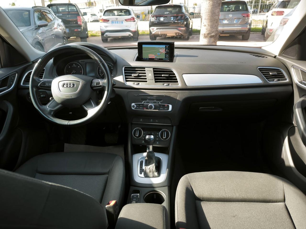 Audi Q3 2.0 TDI 150 CV S tronic Business