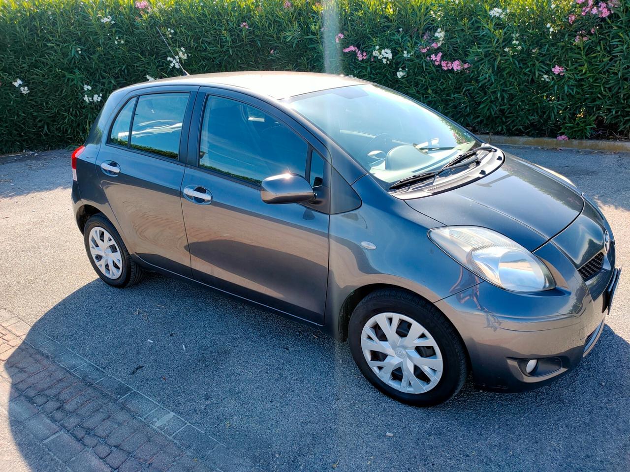 Toyota Yaris 1.4 D-4D DPF 5 porte Sol