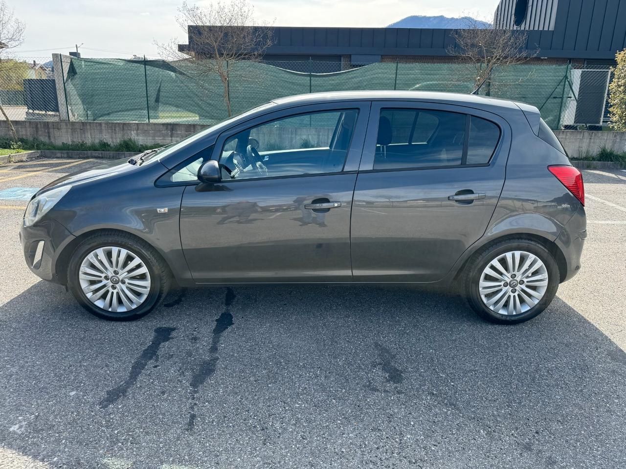 Opel Corsa 1.2 85CV 5 porte GPL-TECH Elective