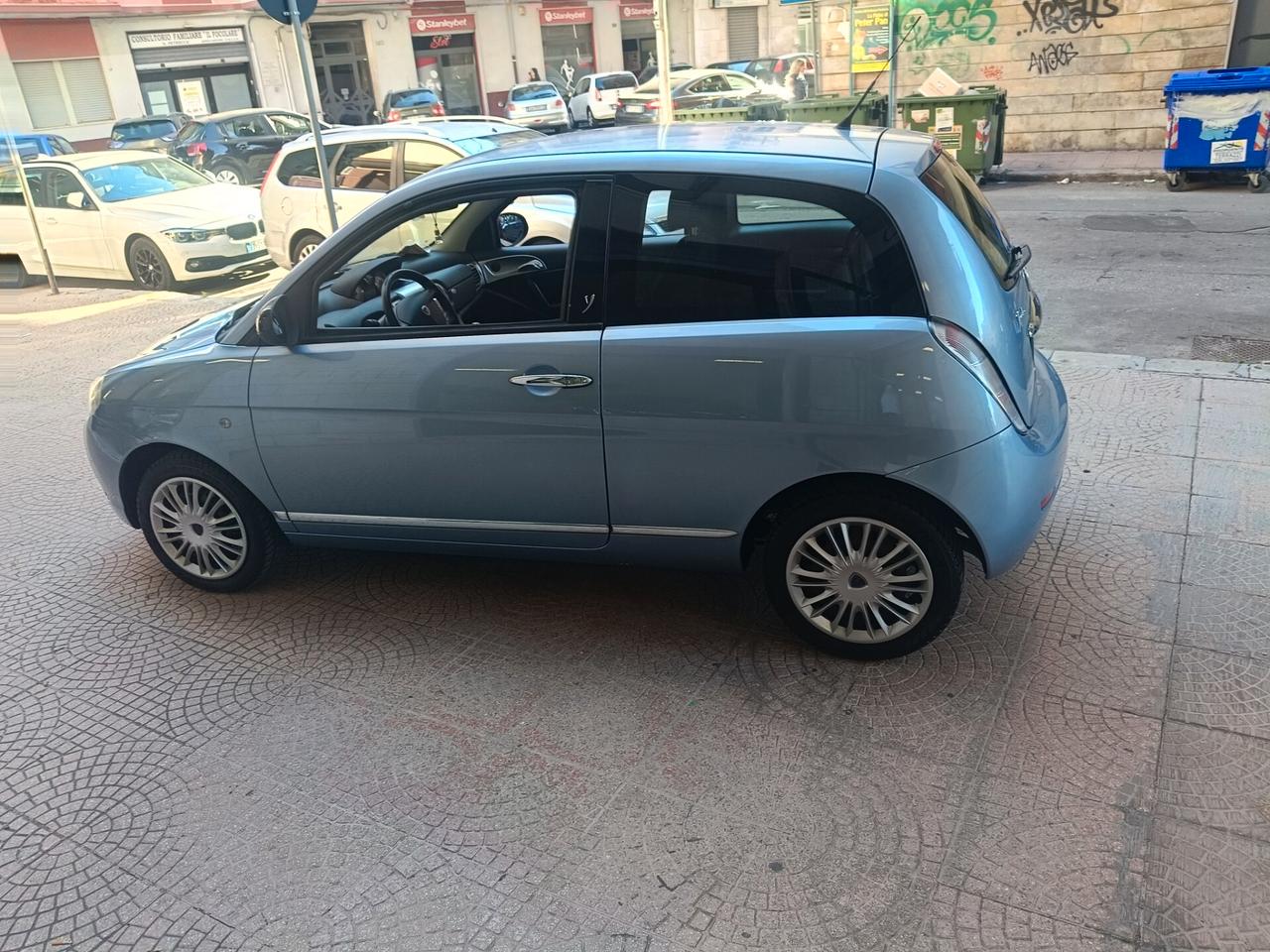 LANCIA YPSILON -IMPECCABILE-NEOPATENTATI-Euro4690-