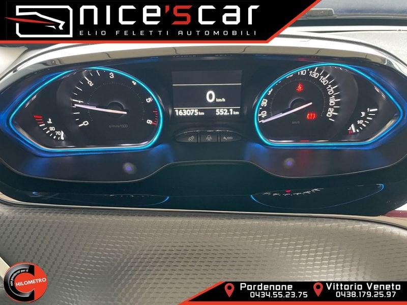 Peugeot 2008 BlueHDi 120 S&S Black Matt