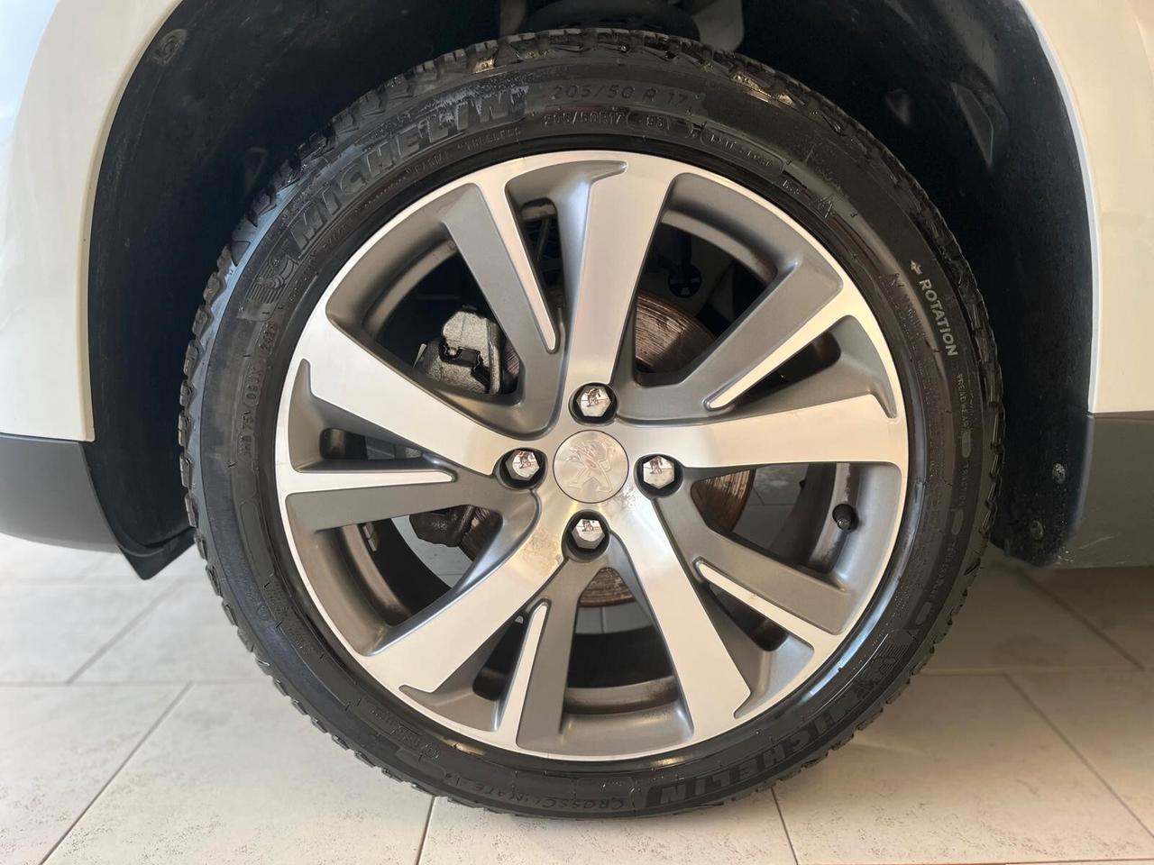 Peugeot 2008 1.6 e-HDi 92 CV Stop&Start Allure