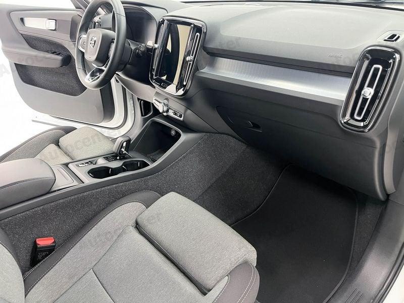 Volvo XC40 T2 automatico Core