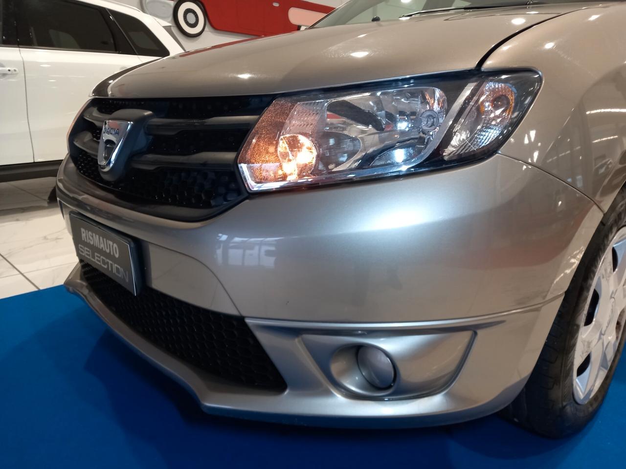 Dacia Sandero 1.2 75CV Extra