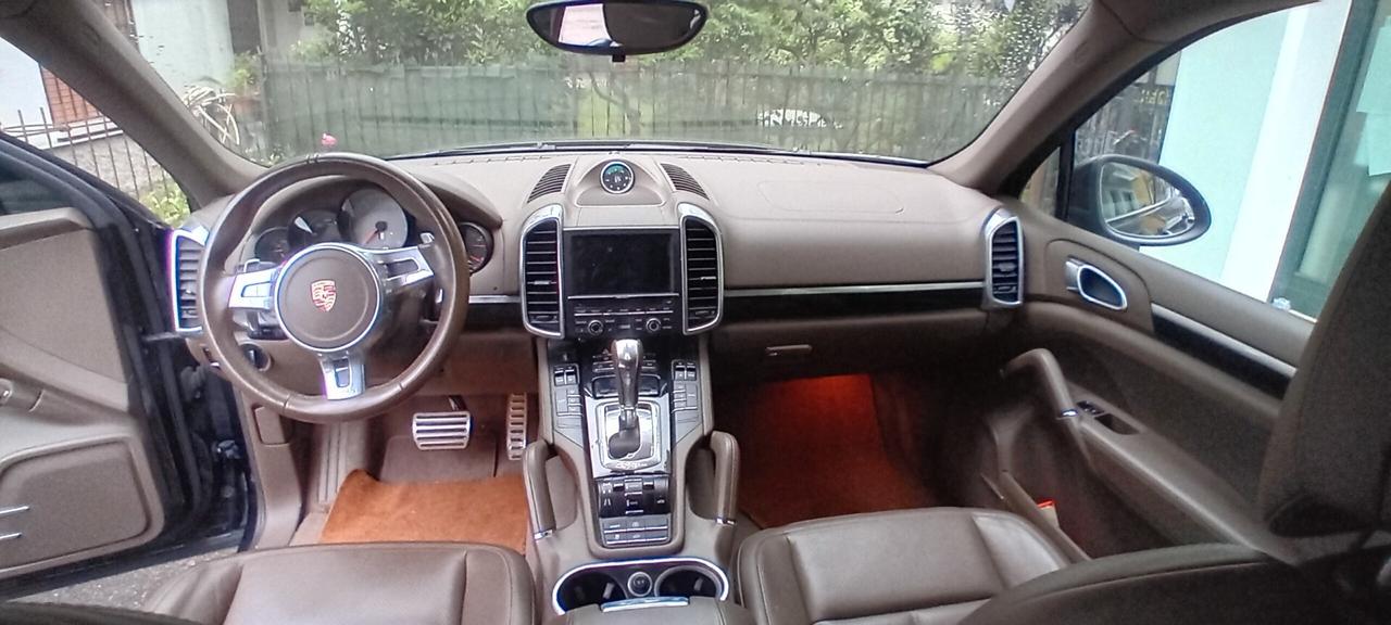 Porsche Cayenne 4.8 S