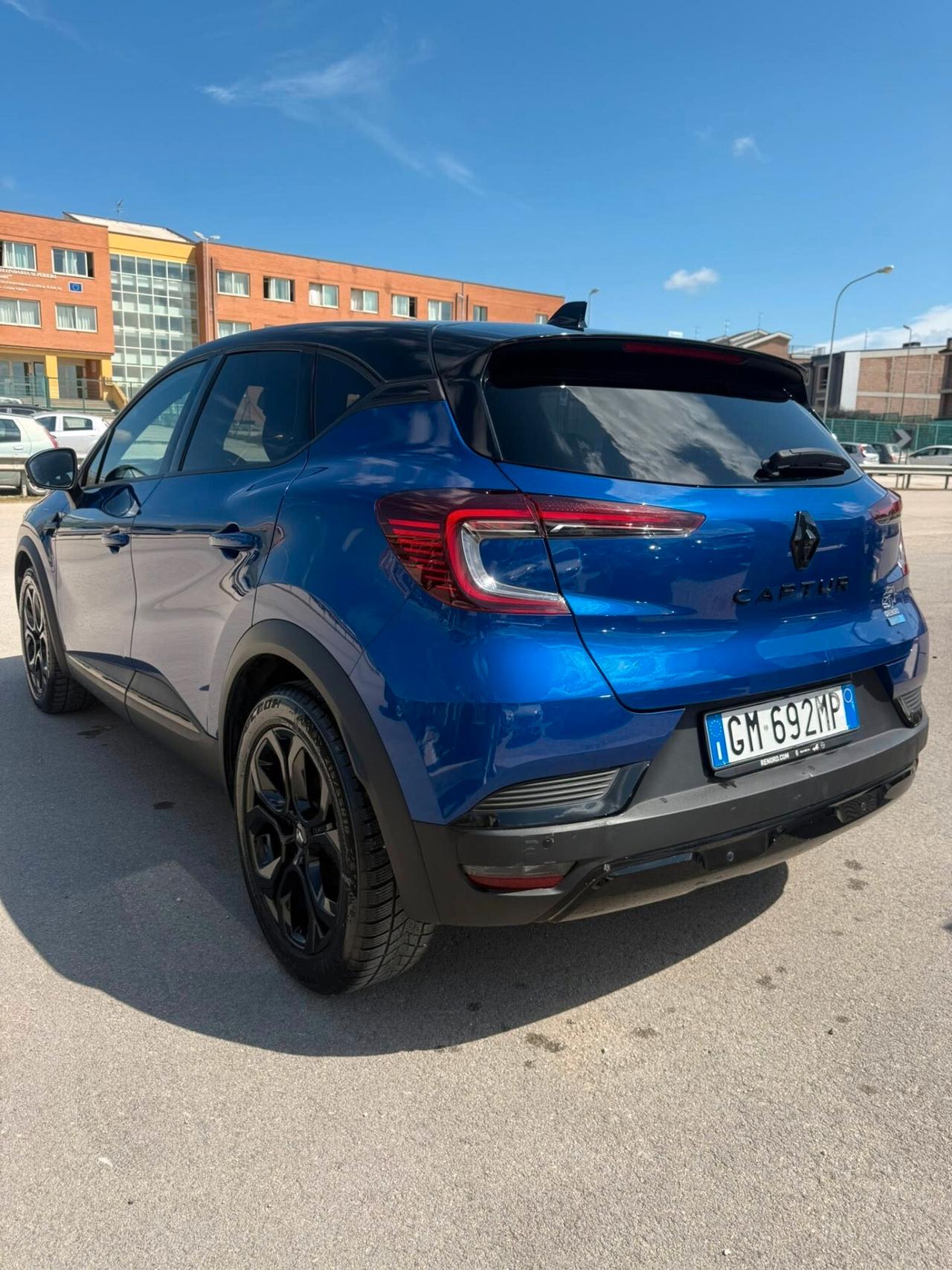 Renault Captur Full Hybrid E-Tech 145 CV Rive Gauche