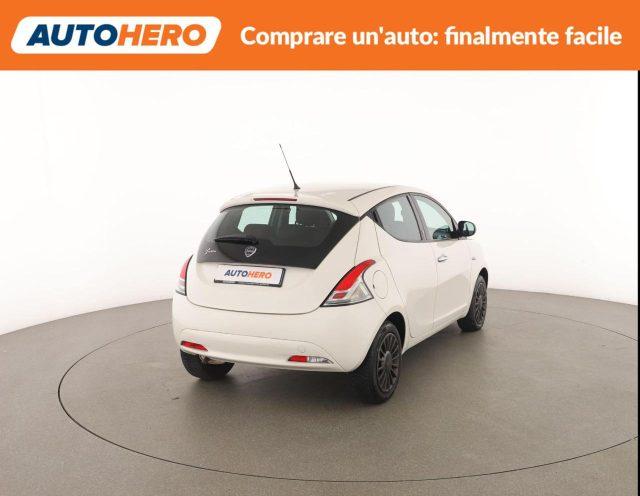 LANCIA Ypsilon 1.2 69 CV 5 porte Silver