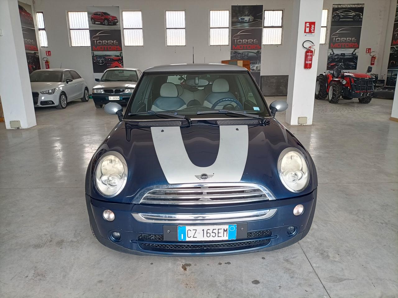 Mini 1.6 16V CV 116 Cooper Checkmate 11/2005