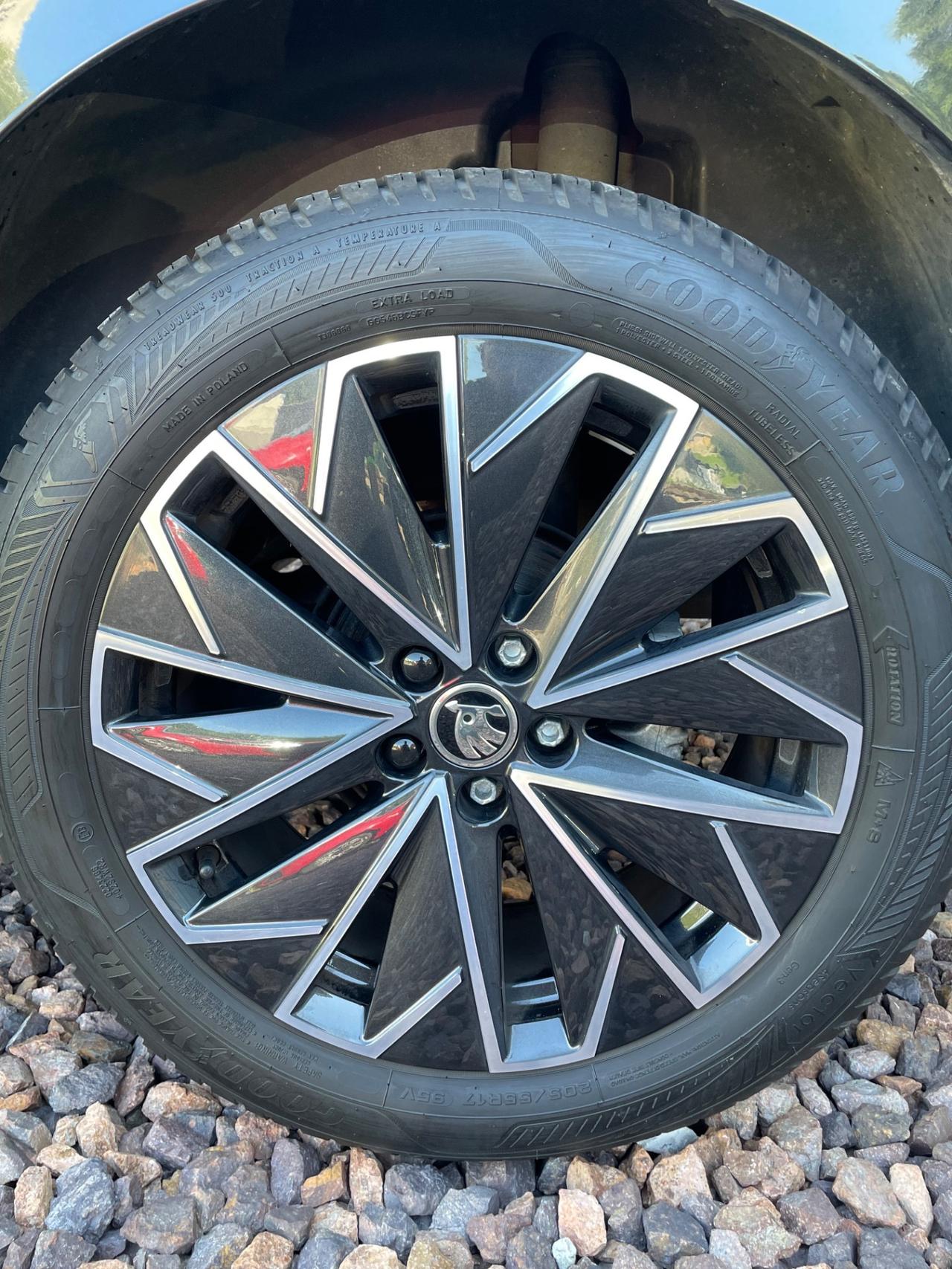Skoda Kamiq 1.0 TSI Black Dots