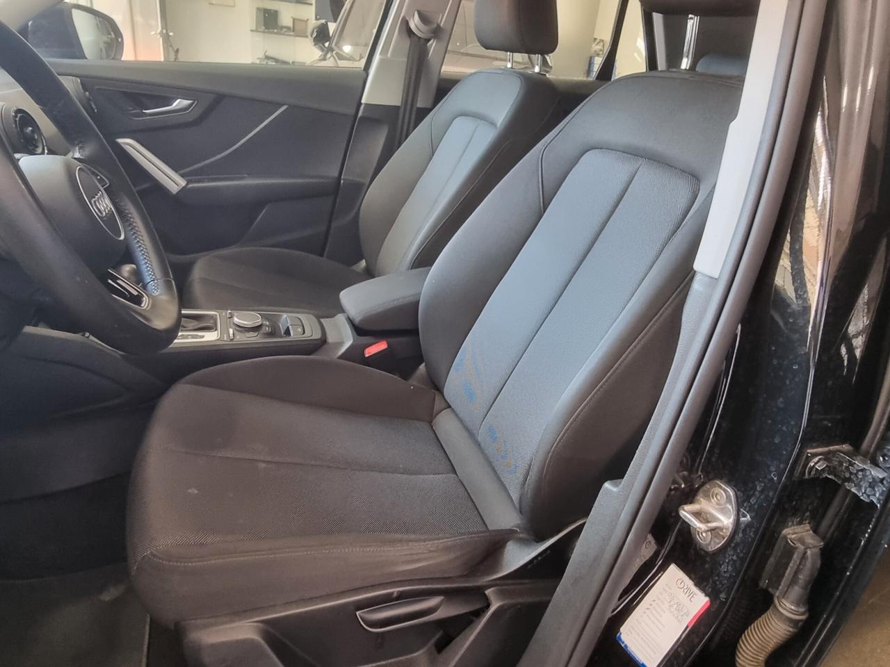 Audi Q2 2.0 TDI quattro S tronic Business
