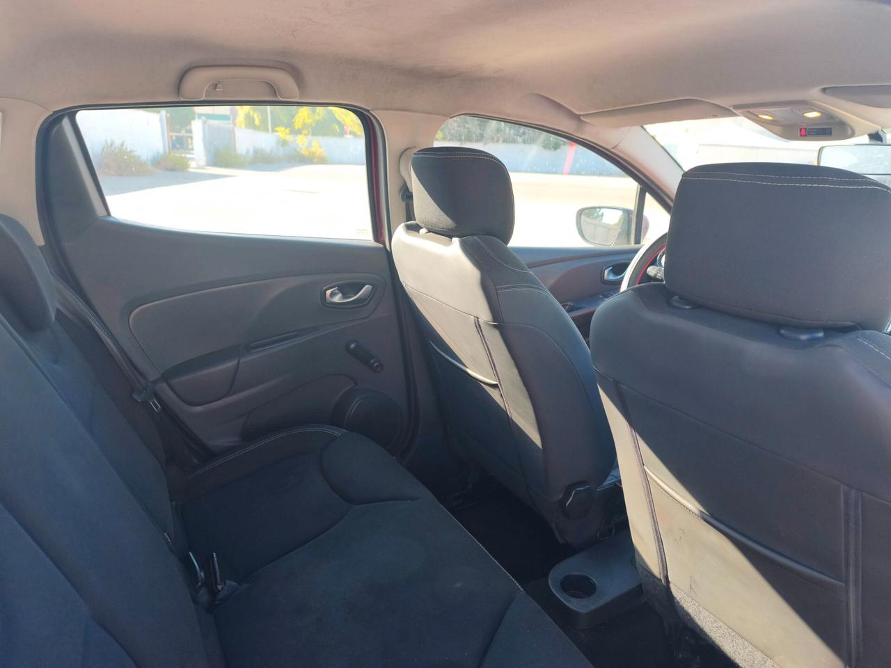 Renault Clio TCe 12V 75 CV 5 porte (12 mesi di garanzia)