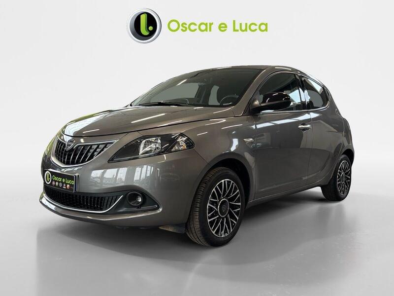 Lancia Ypsilon 1.0 Hybrid 70cv Gold