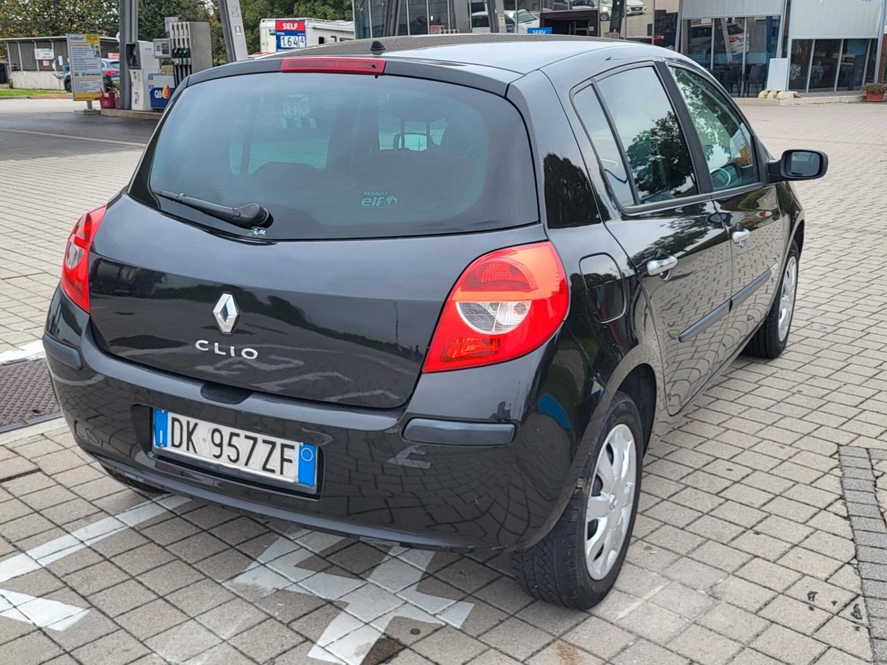 Renault Clio 1.2 16V 5 porte Dynamique