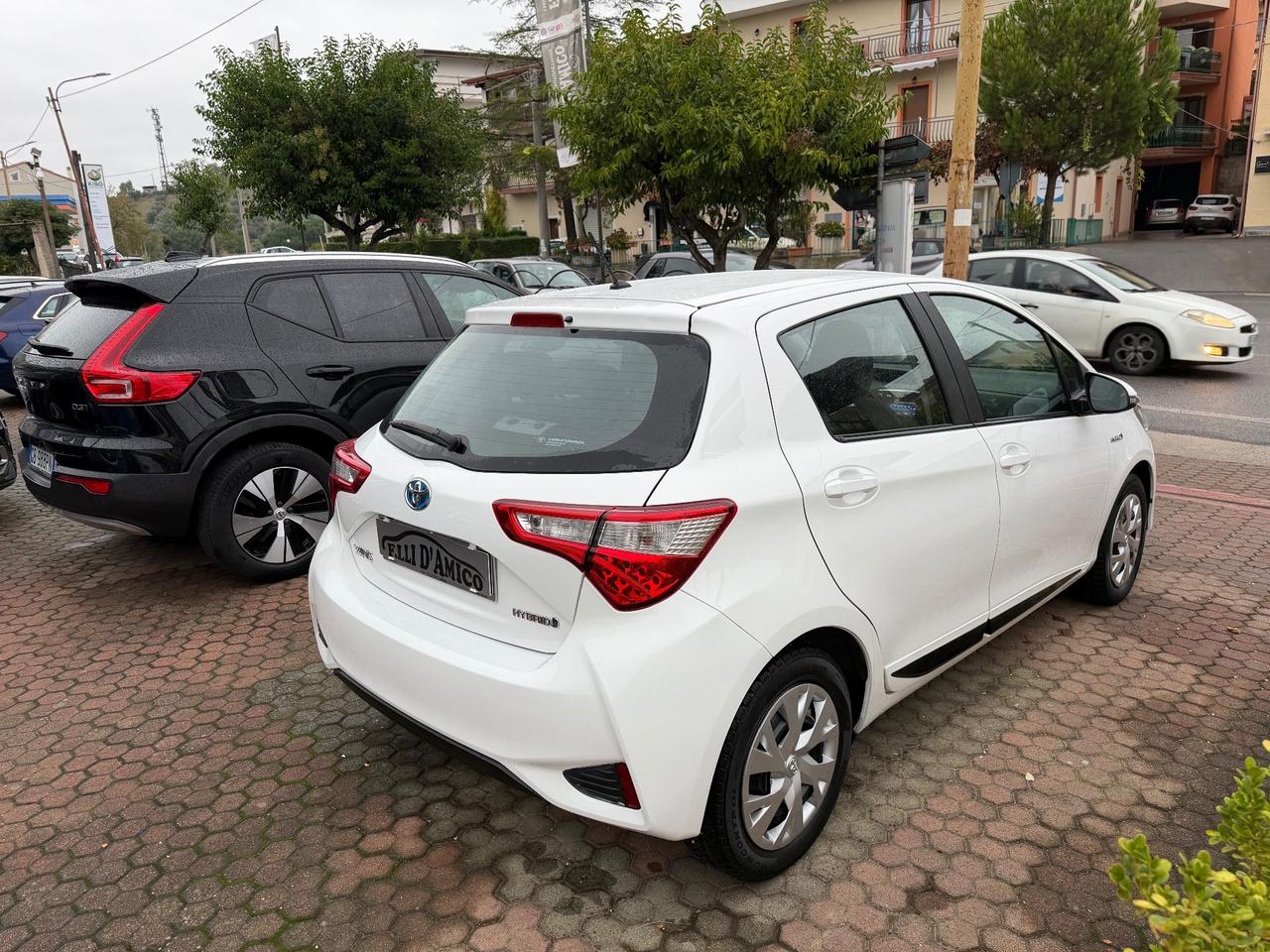 Toyota Yaris 1.5 Hybrid 5 porte Active