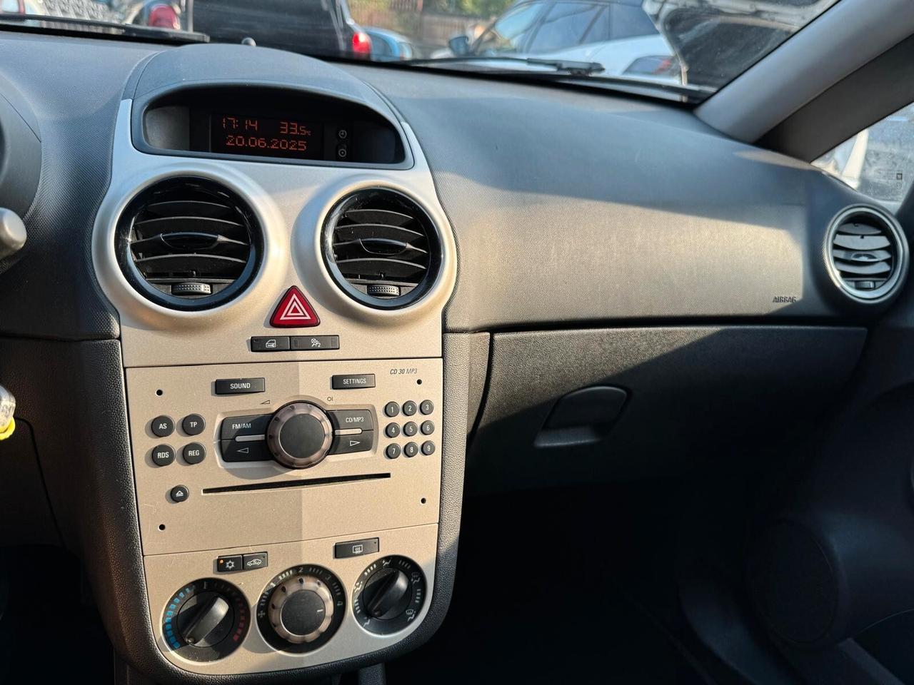 Opel Corsa 1.2 5 porte Enjoy GPL