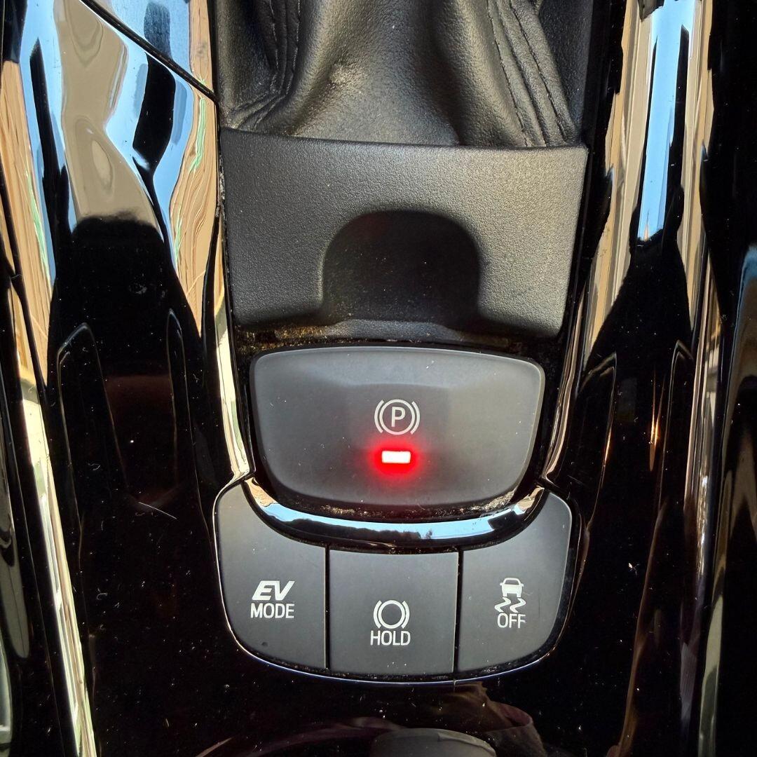 Toyota C-HR 1.8 Hybrid E-CVT Black Edition