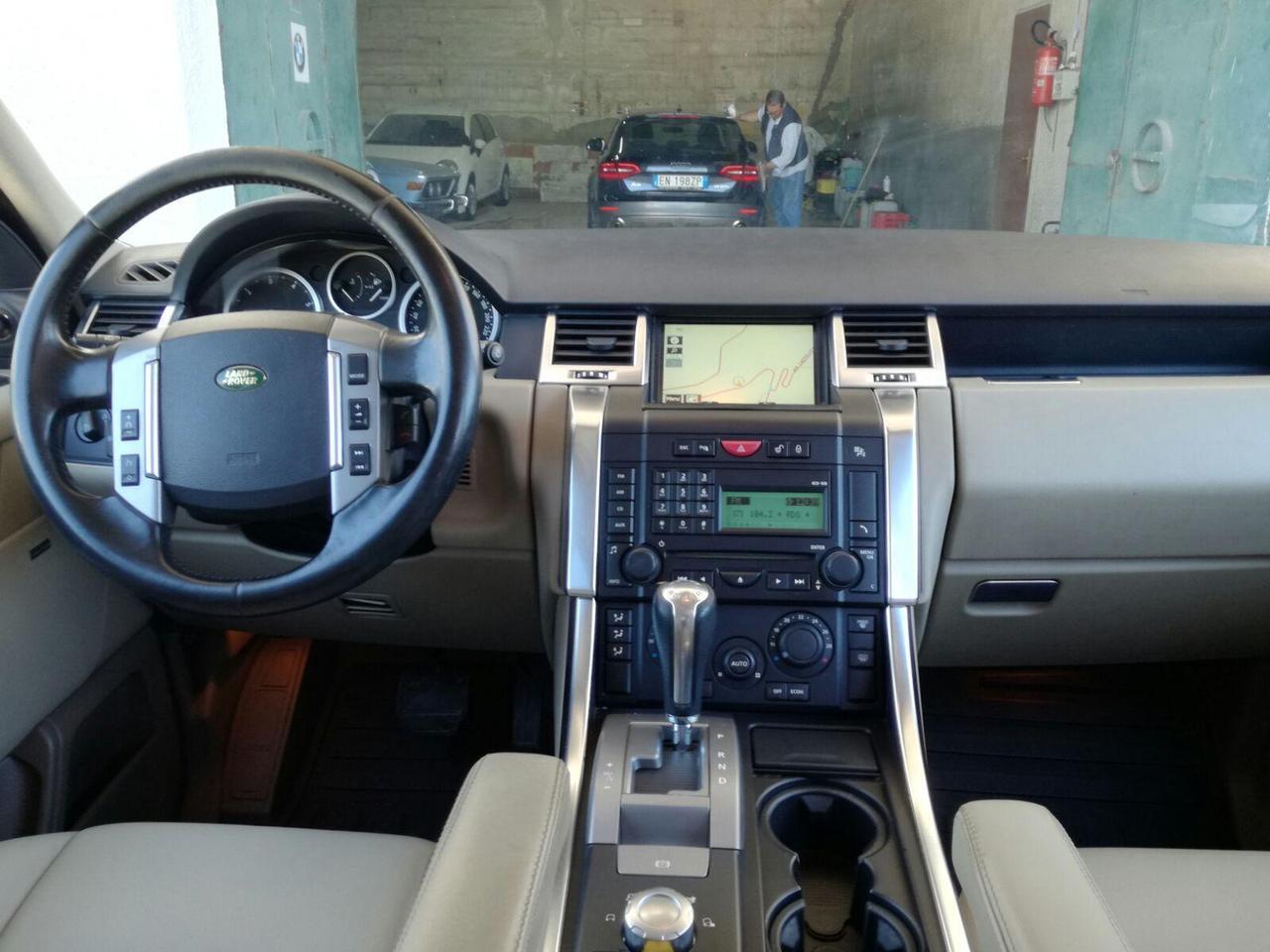 Land Rover Range Rover Sport Range Rover Sport 3.6 TDV8 HSE