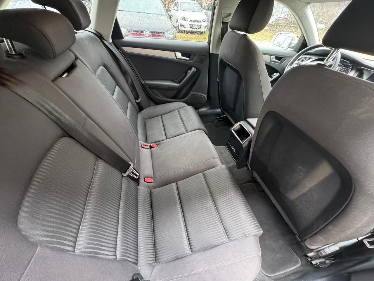 Audi A4 Avant 2.0 TDI 177 CV quattro S tronic edition