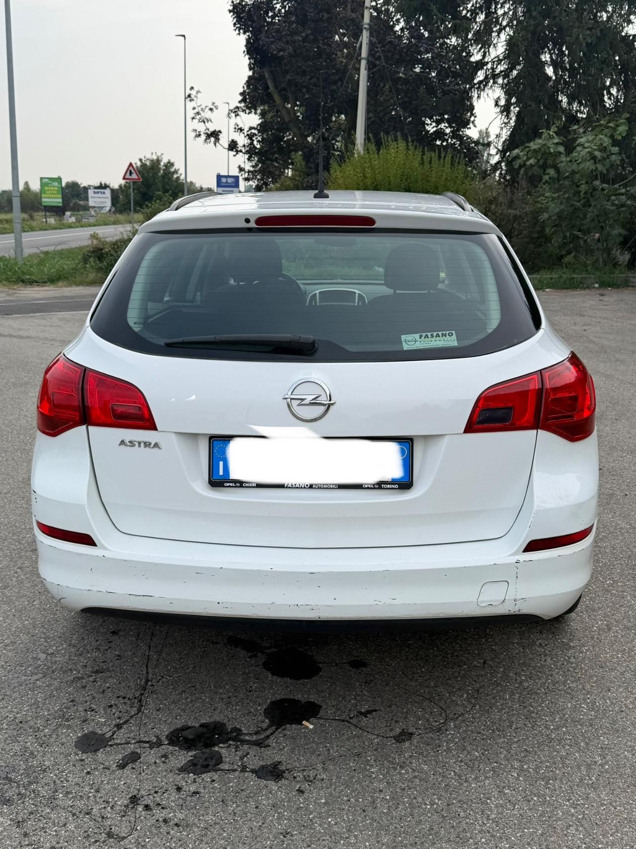 Opel Astra 1.4 100CV Sports Tourer Cosmo