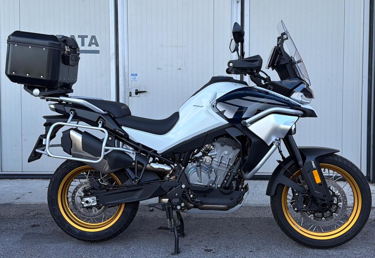 Cf Moto 800MT Explorer