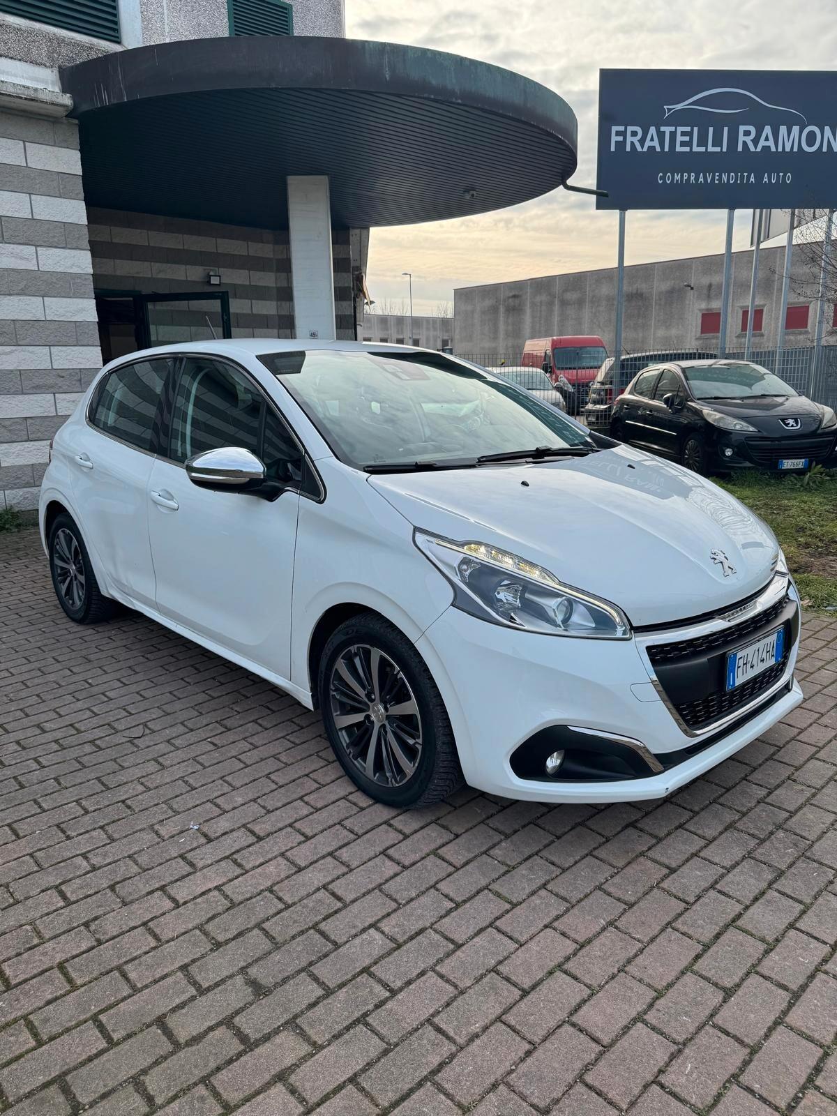Peugeot 208 BlueHDi 100 5 porte GT Line