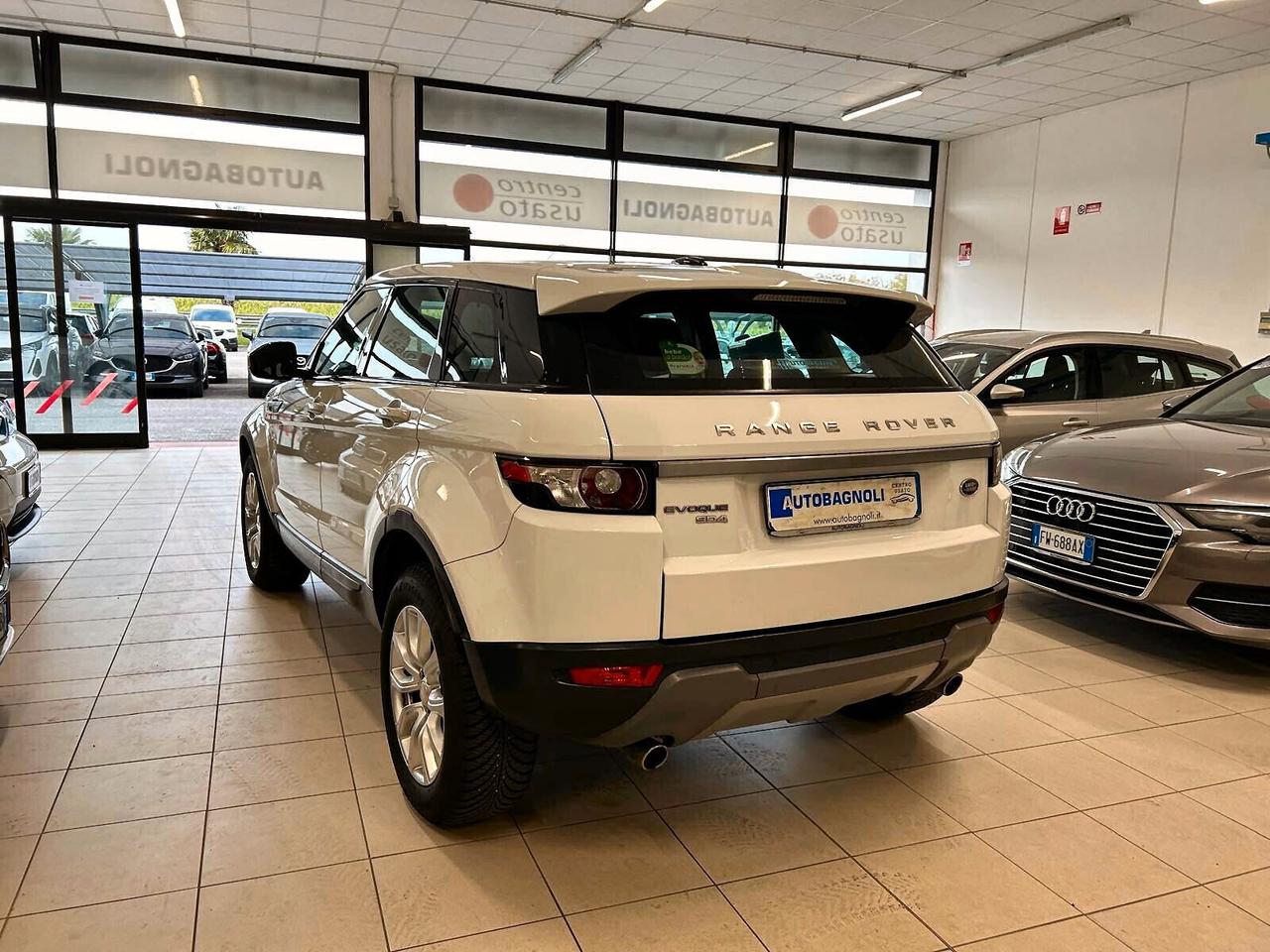 Land Rover Range Rover Evoque PURE TECH PACK 2.2 Sd4 5p. Aut.