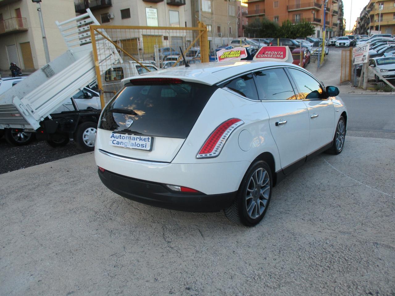 Lancia Delta 1.6 MJT 120 CV PLATINO