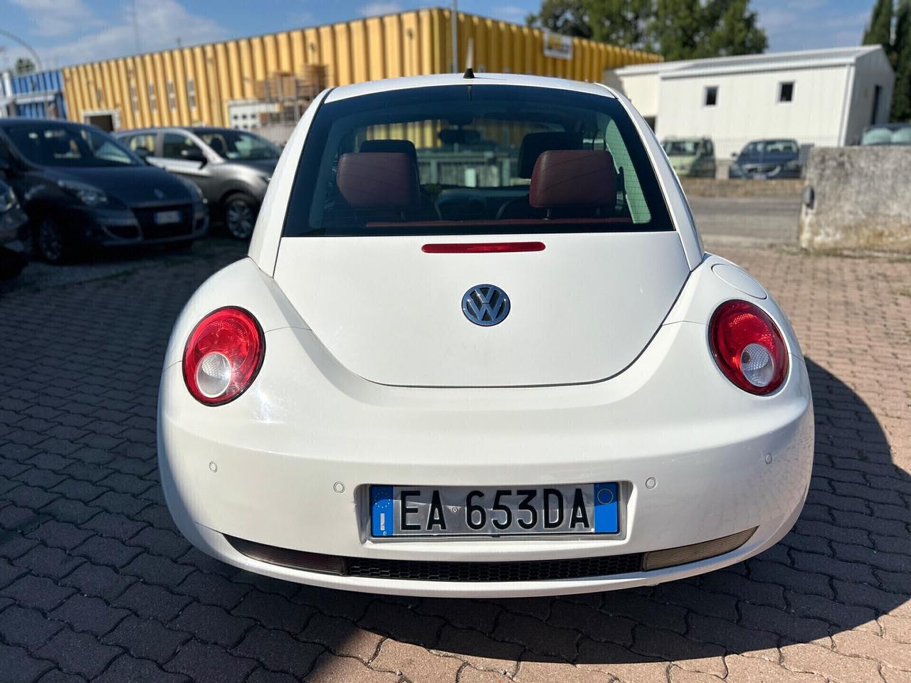 Volkswagen New Beetle 1.6 BENZINA