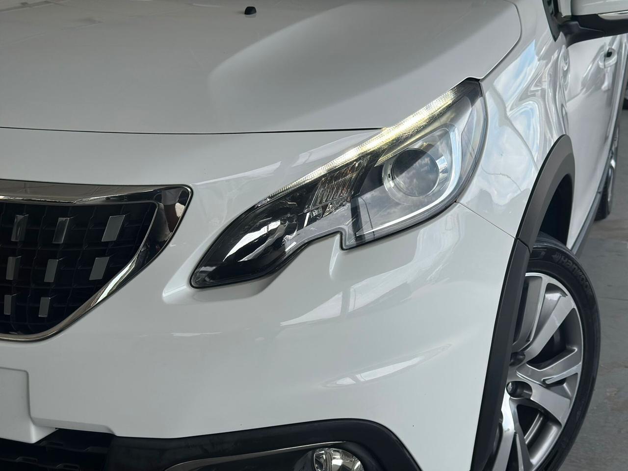 Peugeot 2008 BlueHDi 100 Allure 2016