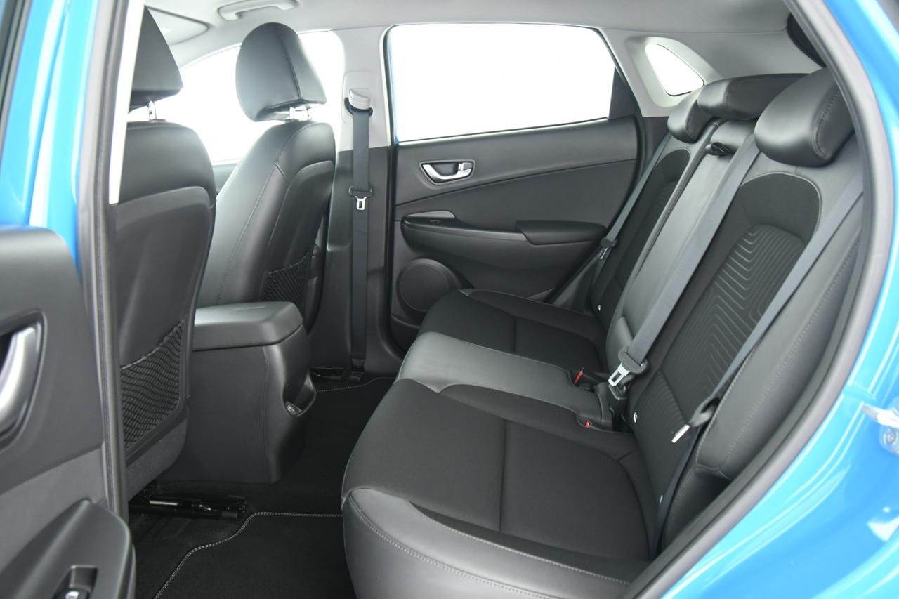 HYUNDAI Kona 64 kWh EV Xclass FULL LED+ACC+HEAD-UP+CAMERA+APP CONNECT