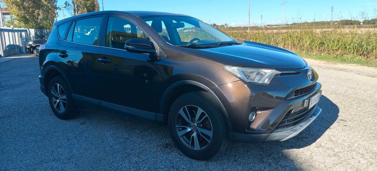 Toyota RAV 4 permute INTERAMENTE FINANZIABILE garanzia