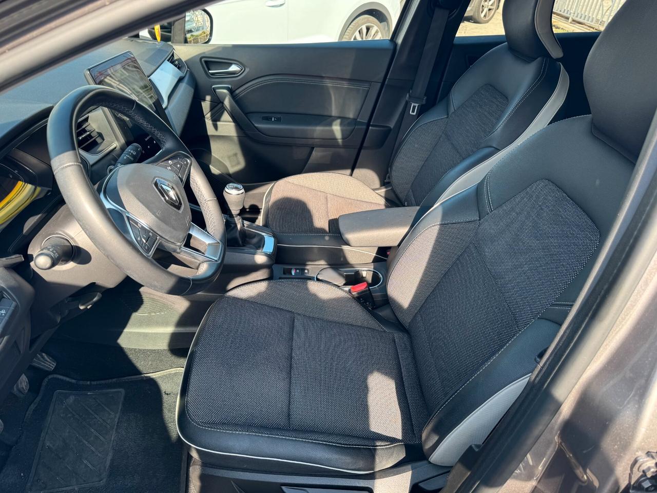 Renault Captur 1.000 GPL TEKNO 11/2023 31000KM