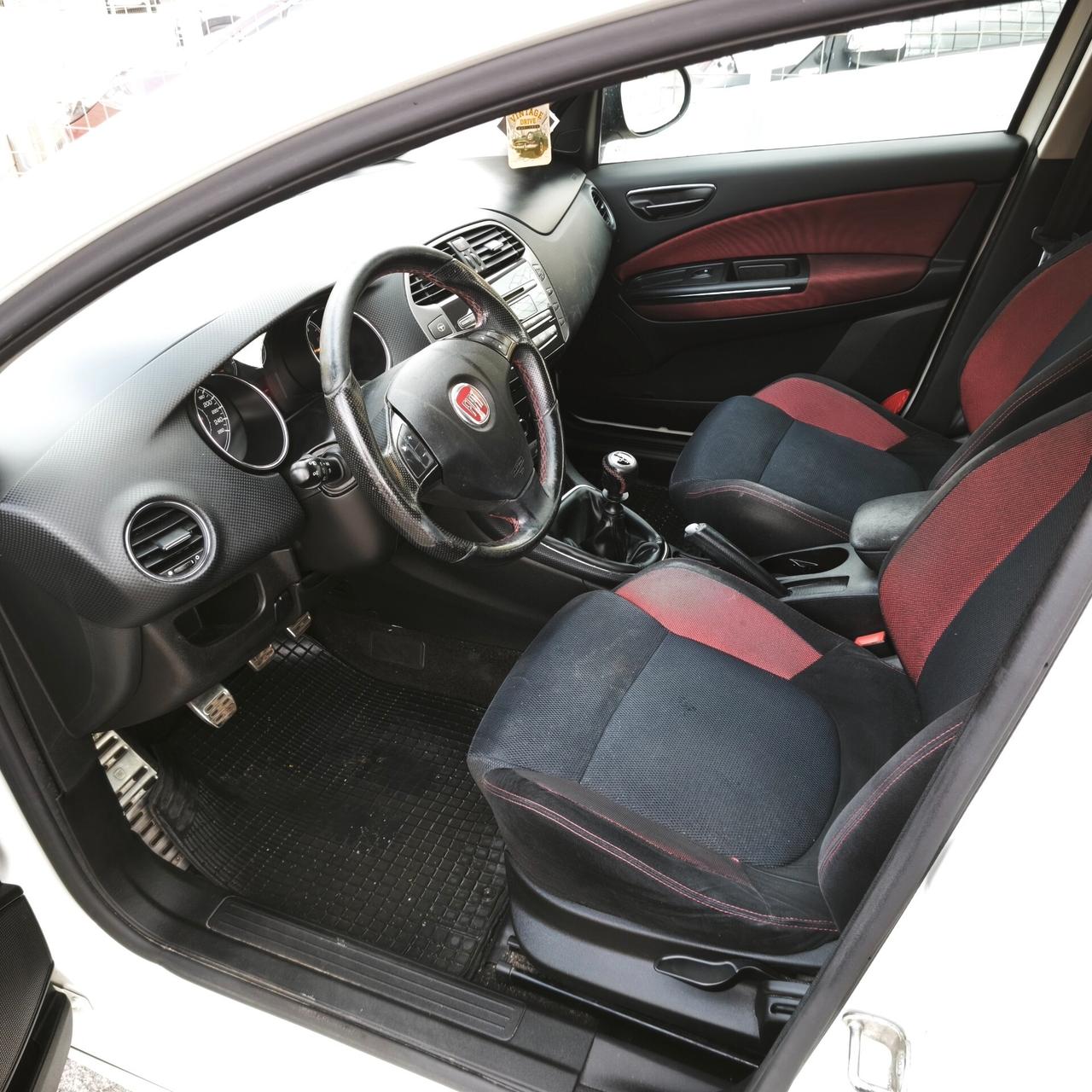 Fiat Bravo 1.6 MJT 105 CV DPF Sport