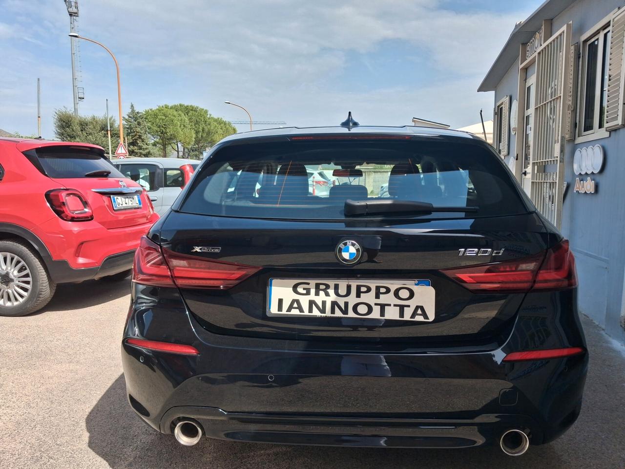 Bmw 120d xDrive 5p. Sport 190 C.V. NAVIGATORE CAMBIO AUTOMATICO FARI FULL LED SOLI KM 59960 GARANZIA 12 MESI CERTIF. DI CONFORMITA'