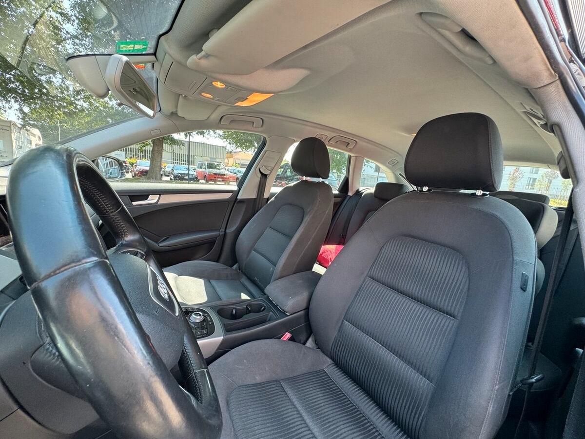 Audi A4 2.0 tdi Advanced 143cv multitronic