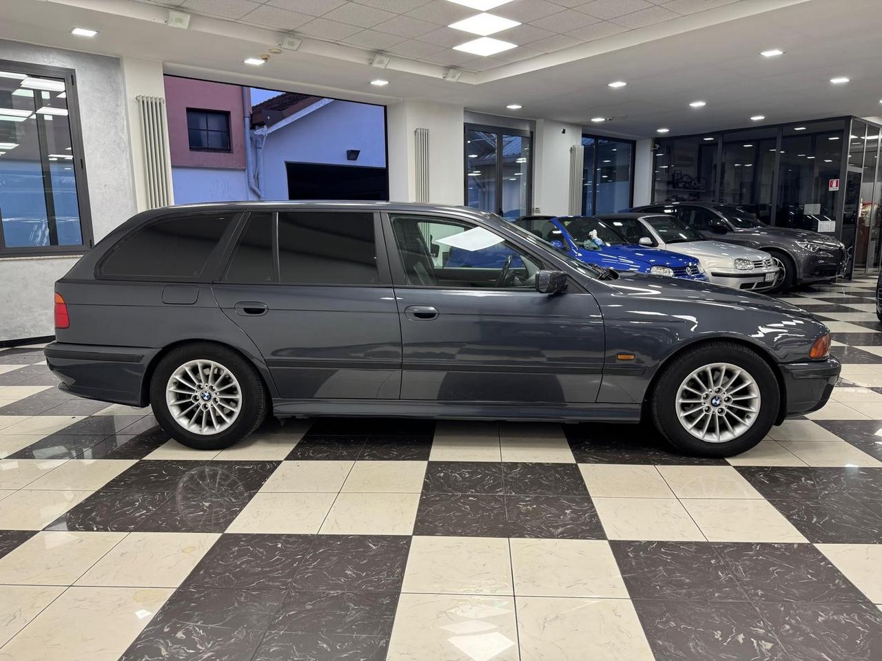 Bmw 528 528i 24V cat Touring Futura