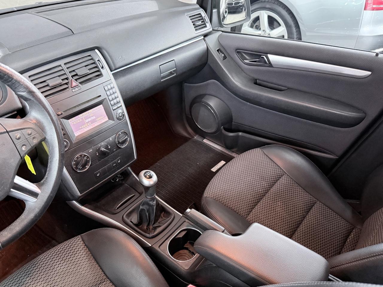 Mercedes-benz B 160 BENZINA BlueEFFICIENCY Chrome 2010