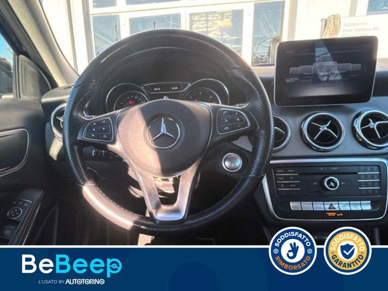 Mercedes-Benz GLA 200 D SPORT AUTO