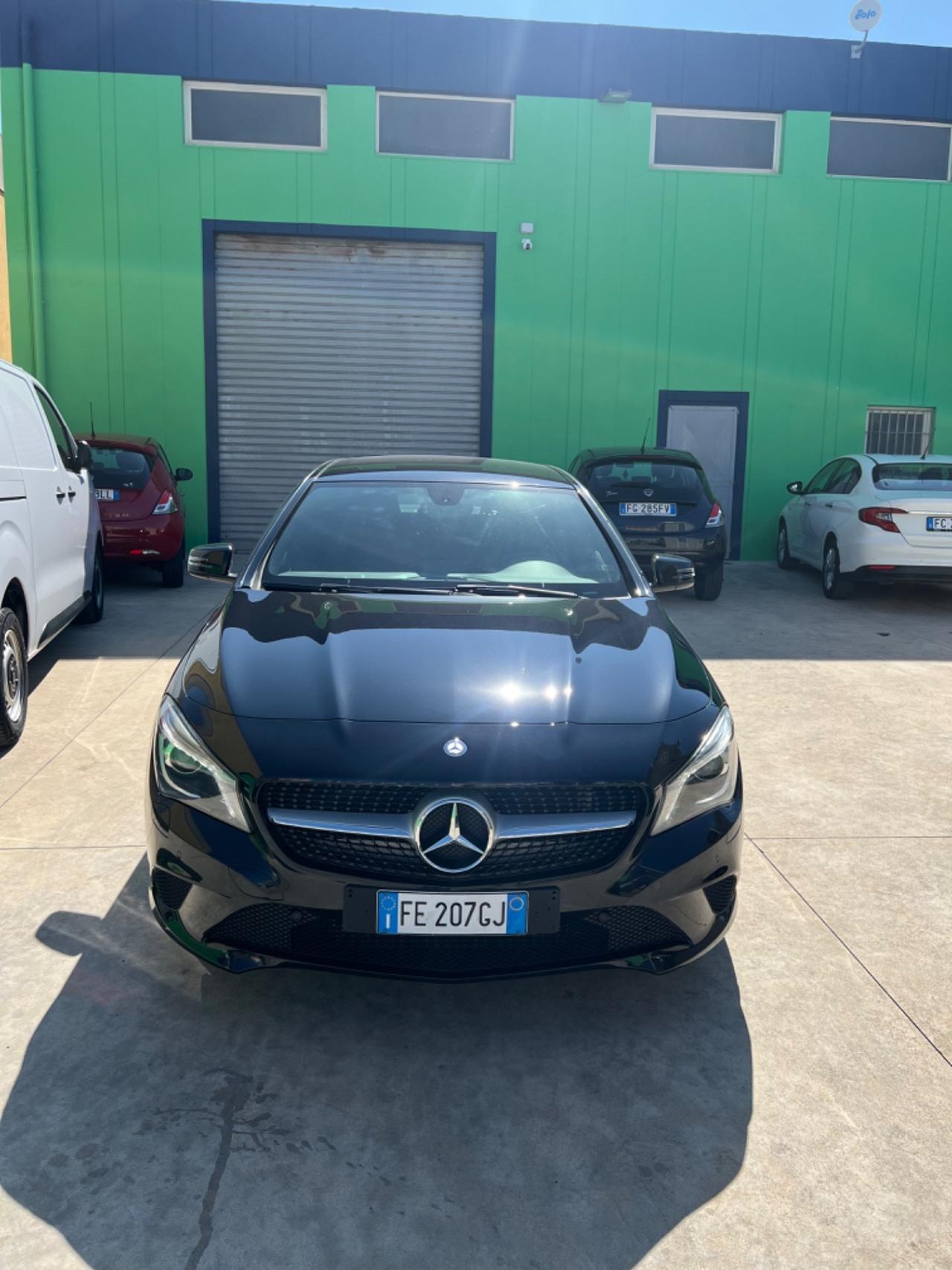 Mercedes-benz CLA 220 CLA 200 d Automatic Sport