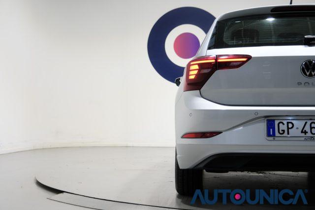 VOLKSWAGEN Polo 1.0 TSI DSG LIFE AUTOMATICA NEOPATENTATI