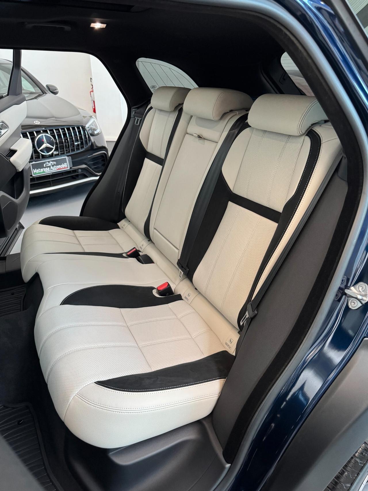 Land Rover Range Rover Velar SE R-Dynamic AWD MHEV 2.0cc 204cv Tetto apribile impianto Meridian Assetto regolabile