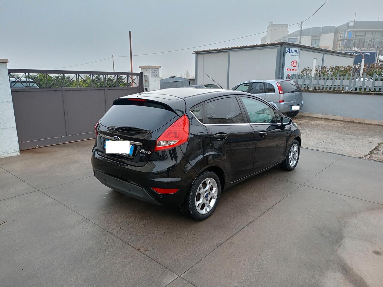 Ford Fiesta 1.6 TDCi 95CV 5p. Titanium