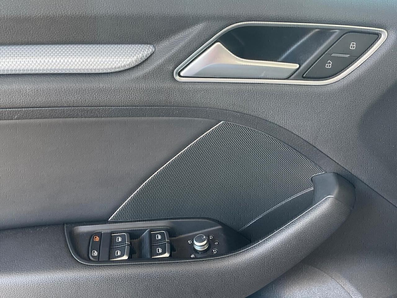Audi A3 SPB 1.4 TFSI AUTOMATICA g-tron METANO CASA MADRE