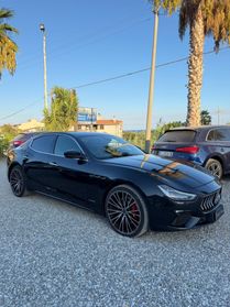 Maserati Ghibli V6 Diesel 275 CV Gransport