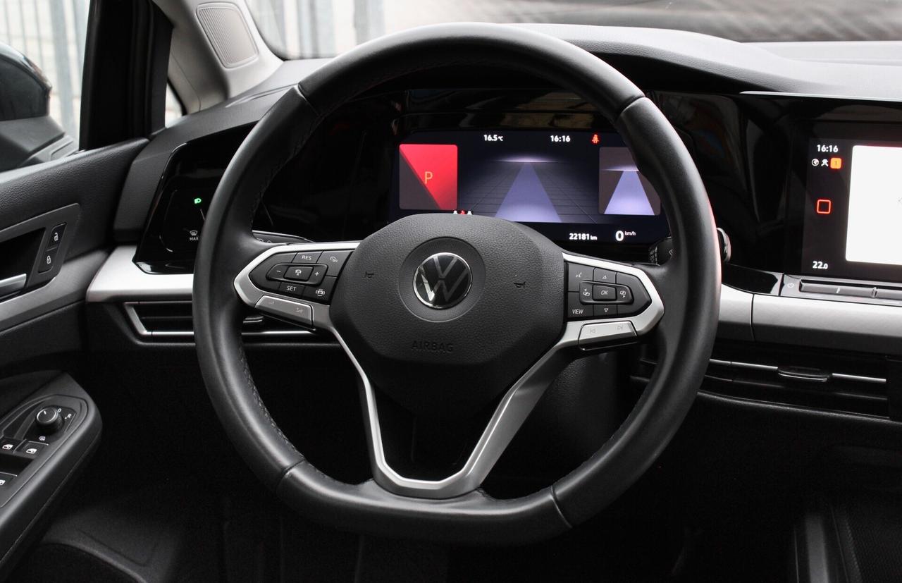 Volkswagen Golf 2.0 TDI 115CV DSG SCR Life ***BLACK WEEK -5% di sconto***