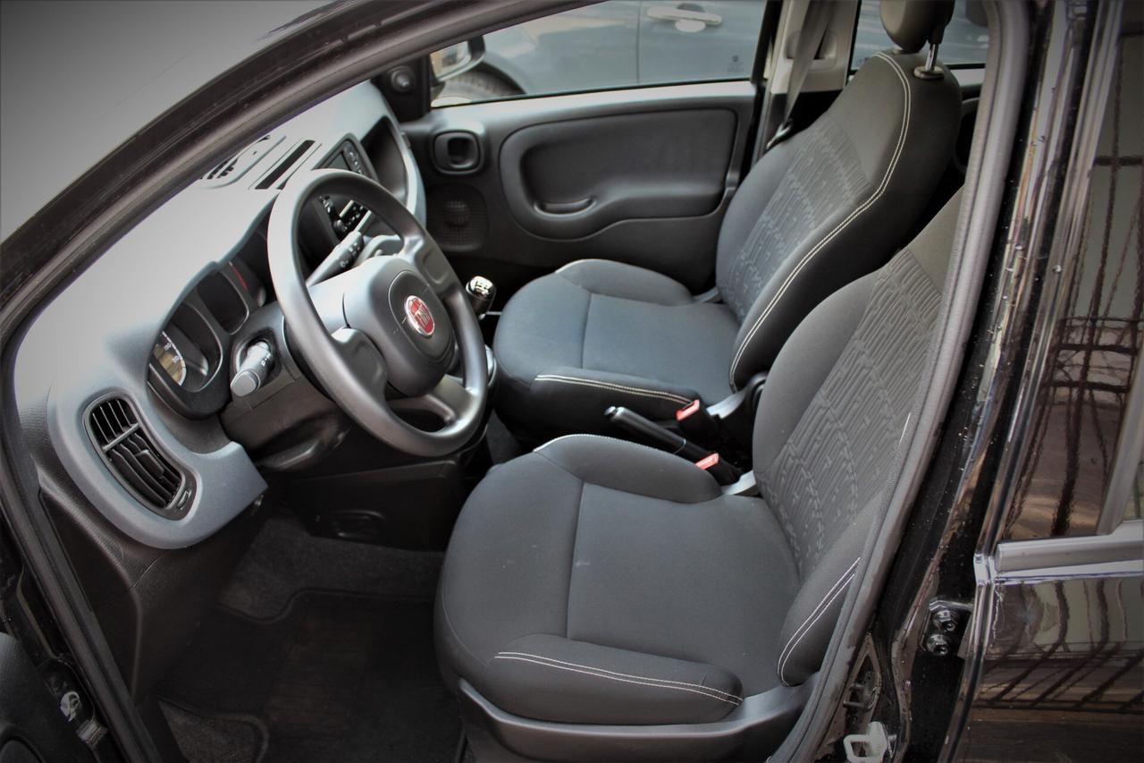 Fiat Panda 1.0 FireFly S&S Hybrid City Life 12.000 km