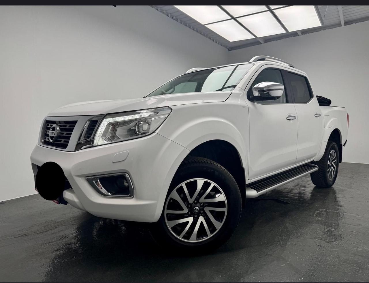 Nissan Navara 2.3 dCi 190 CV 7AT 4WD Double Cab N-Connecta