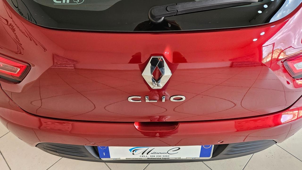 Renault Clio dCi 8V 90 CV 5 porte Moschino Zen